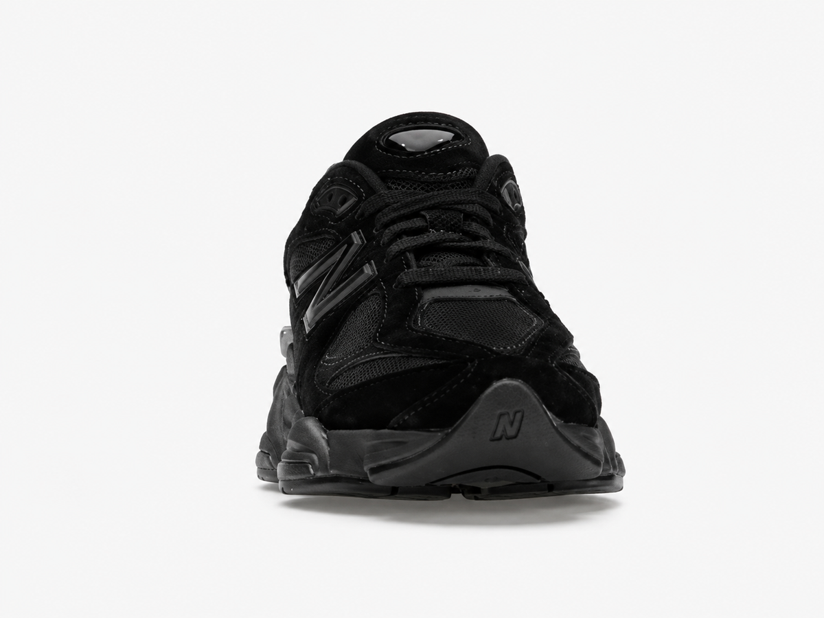 New Balance 9060 "Triple Black"