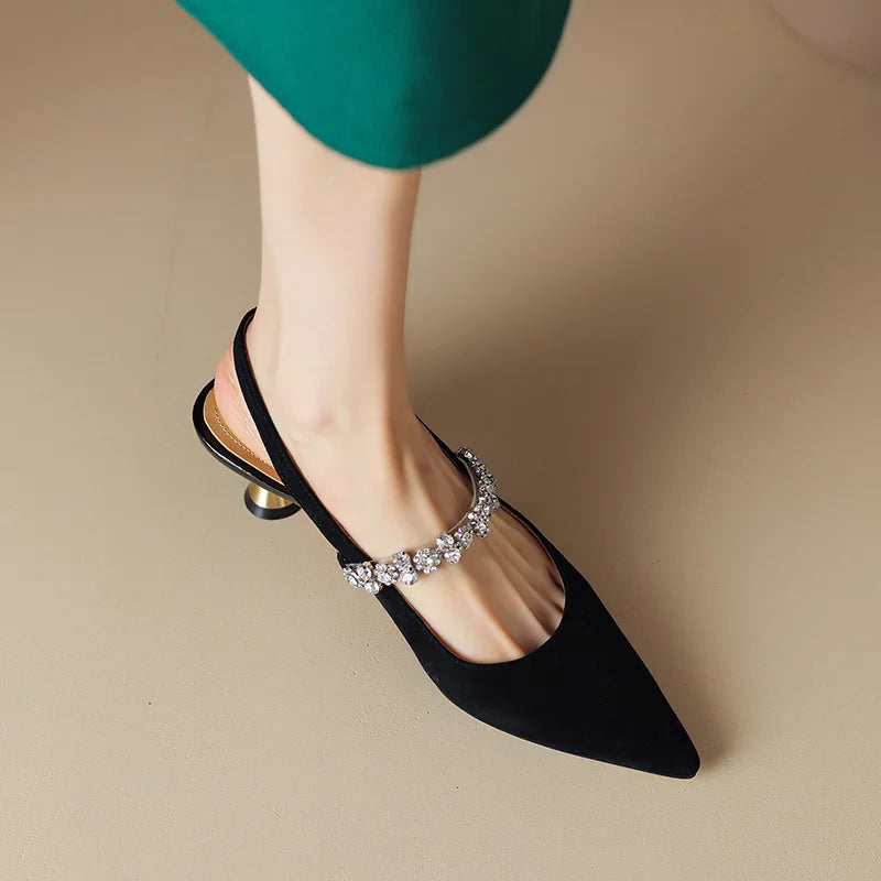 ELENA | Elegant Pumps